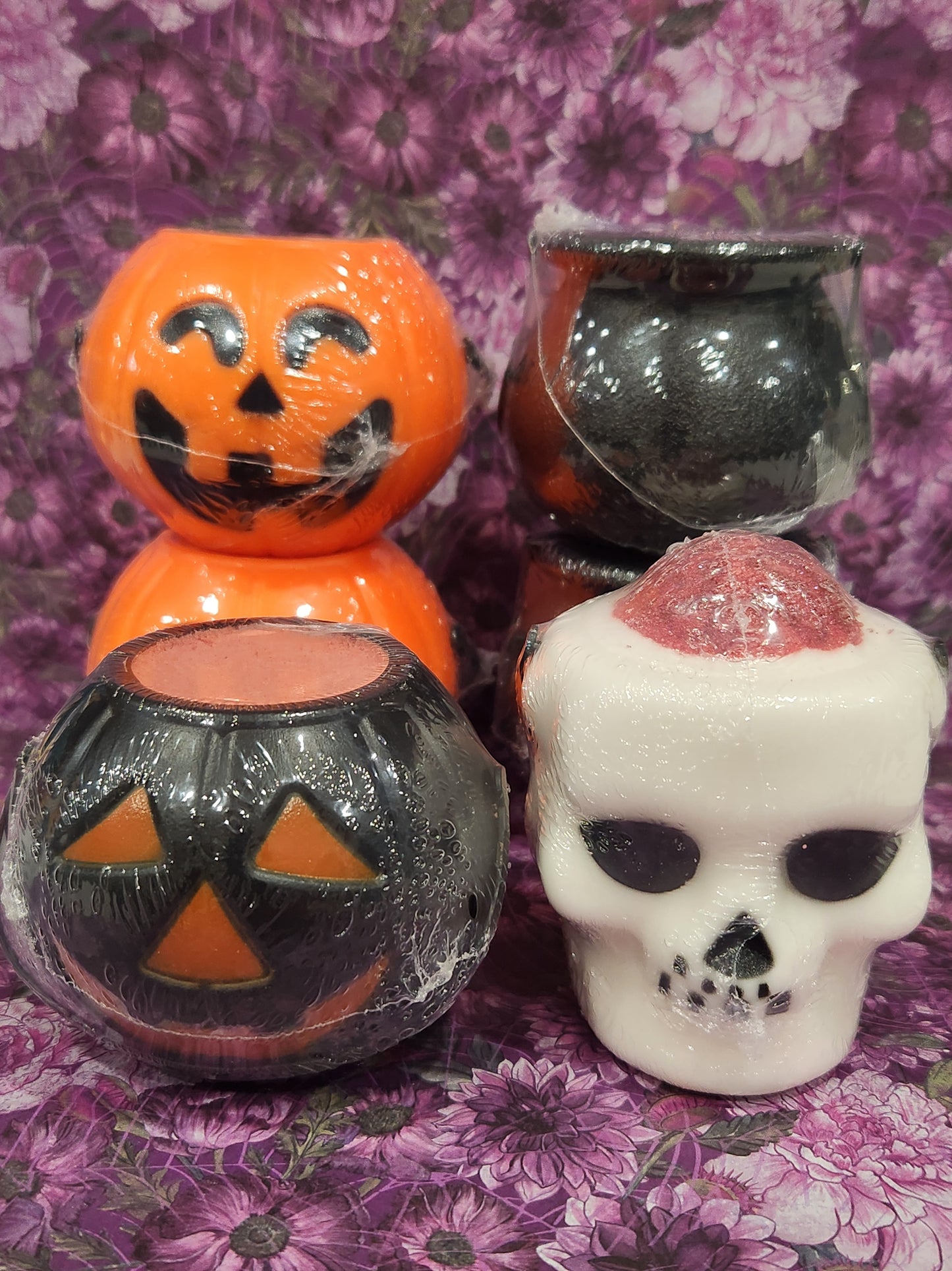 Theme of the Month Bath Bombs