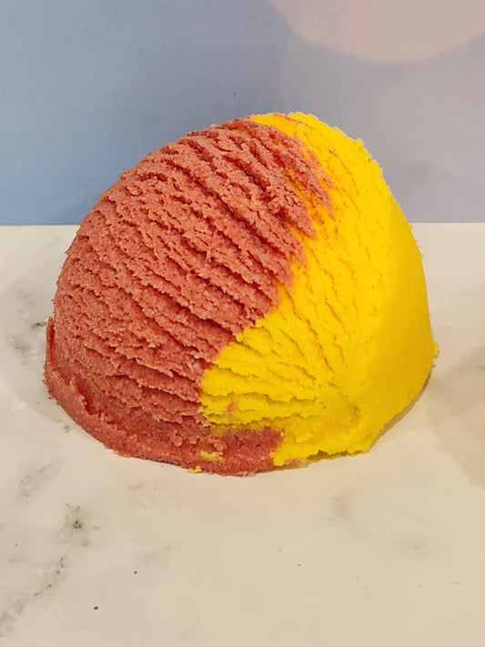 Strawberry Lemonade Bubble Scoop